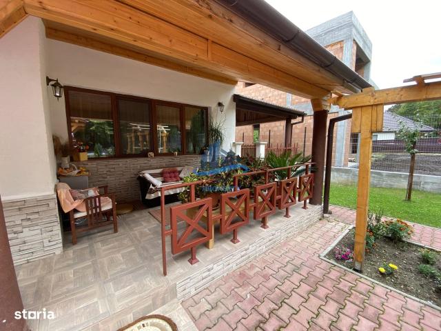7 camere, casa de vanzare Sibiu judet, Strada Campului 7022 •