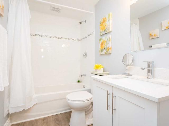 7 Catalina Drive 2 Bedroom Apartment for Rent at 7 Catalina Dr, Hamilton, ON L8G 2M4 Greenford