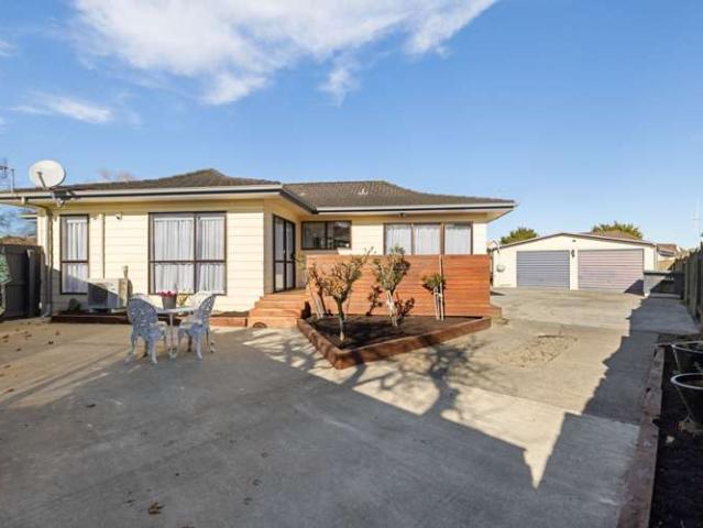7 Cedar Grove, Highbury, Palmerston North City