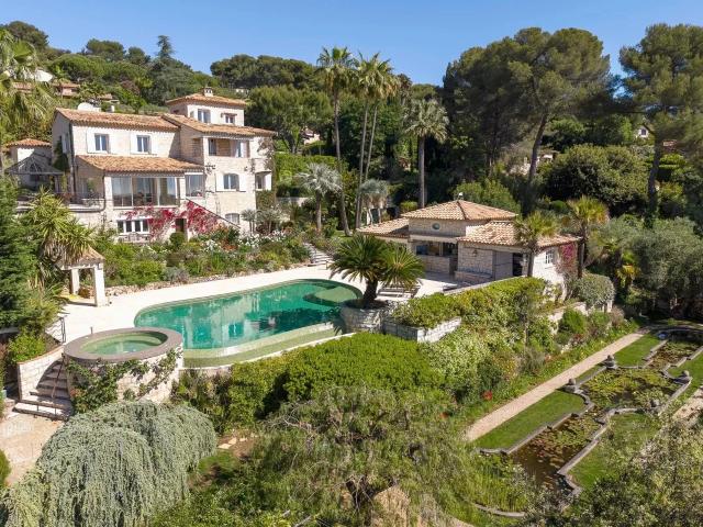 7 chambres Villa Alpes Maritimes À vendre MZiSP1996