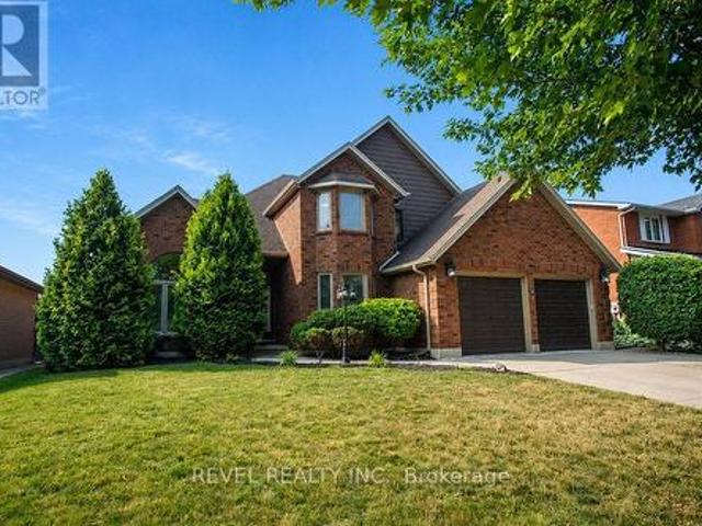 7 Cooper Court, Brantford, ON, N3T 6G7 house for sale | Listing ID X13571 | Royal LePage