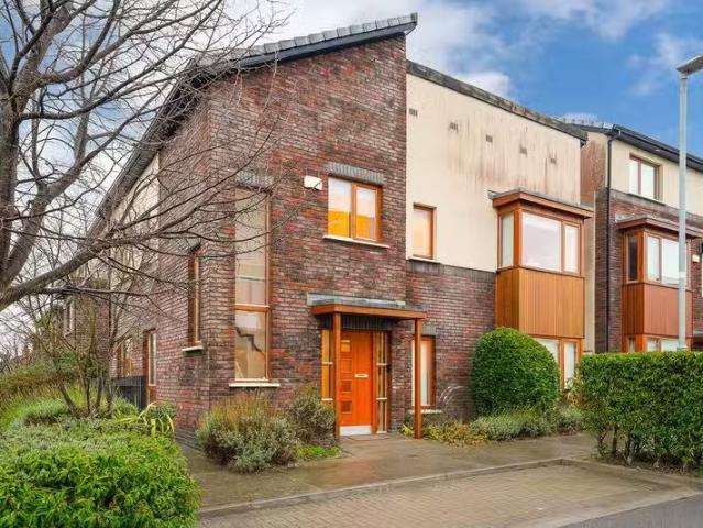 7 Dalriada Court, Knocklyon, D16 AH33, Dublin 16 is for sale