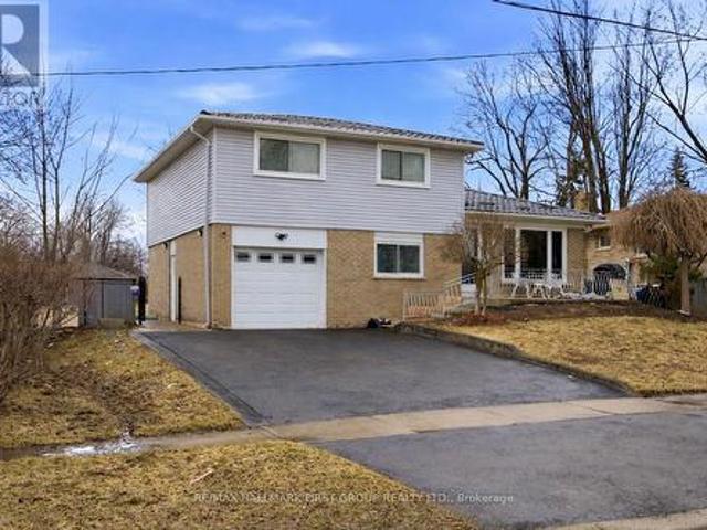 7 Dawson Crescent, Halton Hills, ON, L7G 1H3 house for sale | Listing ID W13232 | Royal LePage