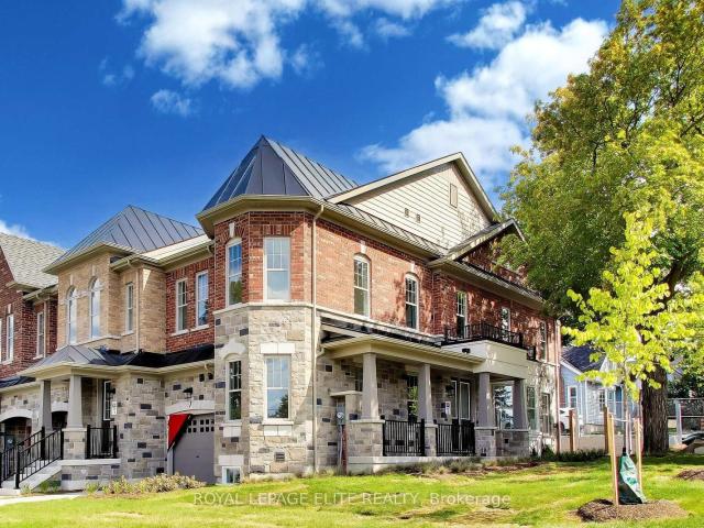 7 Dennison Street S, King | 3Beds/3Bath, Townhouse, $1,409,000 | Condos. Ca