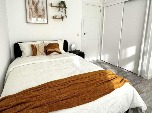 7 Dormitorio Shared Living/Roommate Madrid Madrid 100232889