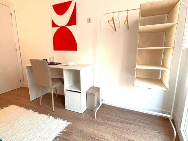 7 Dormitorio Shared Living/Roommate Madrid Madrid 98888213