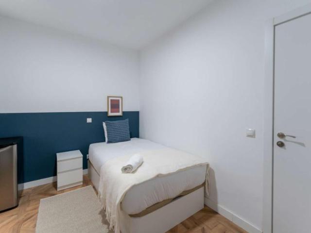 7 Dormitorio Shared Living/Roommate Madrid Madrid 98343412