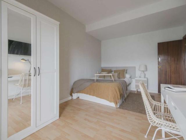 7 Dormitorio Shared Living/Roommate Madrid Madrid LS90971725