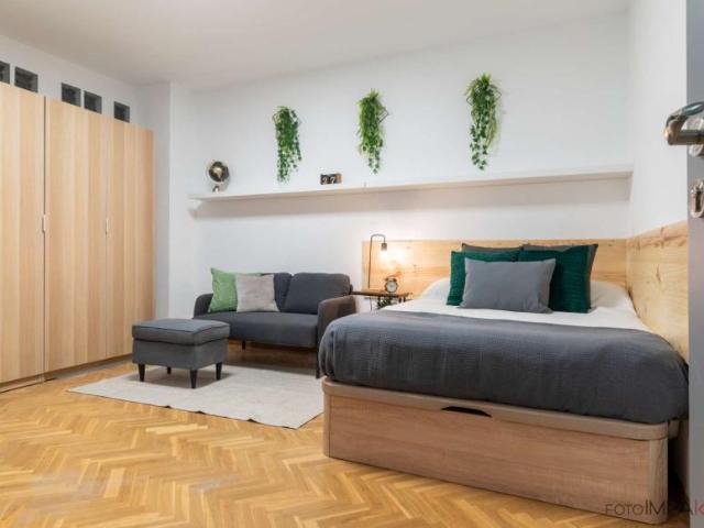 7 Dormitorio Shared Living/Roommate Madrid Madrid LS92823206