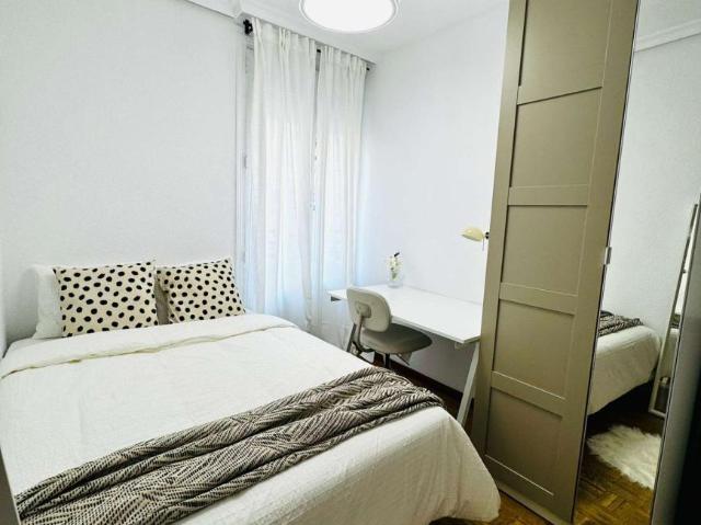 7 Dormitorio Shared Living/Roommate Madrid Madrid LS100232816