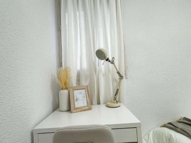 7 Dormitorio Shared Living/Roommate Madrid Madrid LS100233412
