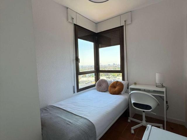 7 Dormitorio Shared Living/Roommate Madrid Madrid LS100234242