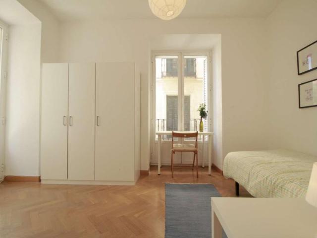 7 Dormitorio Shared Living/Roommate Madrid Madrid LS101771710