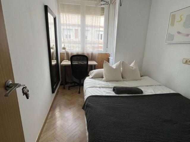 7 Dormitorio Shared Living/Roommate Madrid Madrid LS101805227
