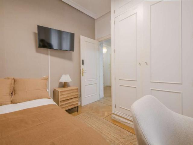 7 Dormitorio Shared Living/Roommate Madrid Madrid LS101813503
