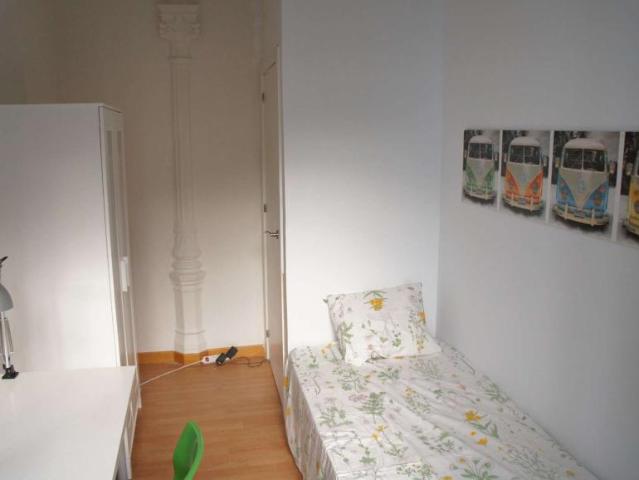7 Dormitorio Shared Living/Roommate Madrid Madrid LS101822425
