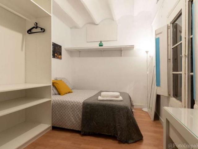 7 Dormitorio Shared Living/Roommate Barcelona Barcelona 92822778