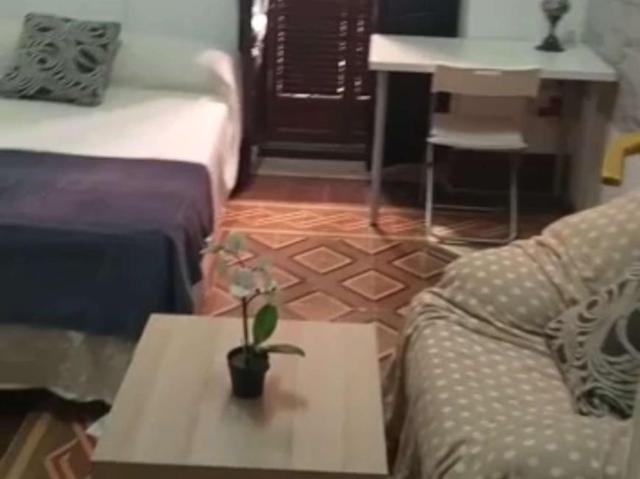 7 Dormitorio Shared Living/Roommate Granada Granada 93449752