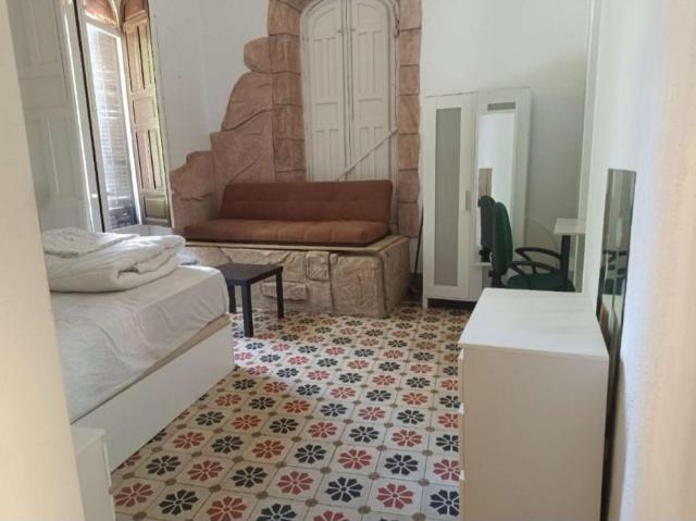 7 Dormitorio Shared Living/Roommate Granada Granada 93455514