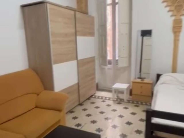 7 Dormitorio Shared Living/Roommate Granada Granada LS93455650