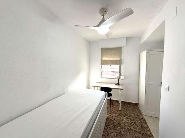 7 Dormitorio Shared Living/Roommate Valencia Valencia LS91548629