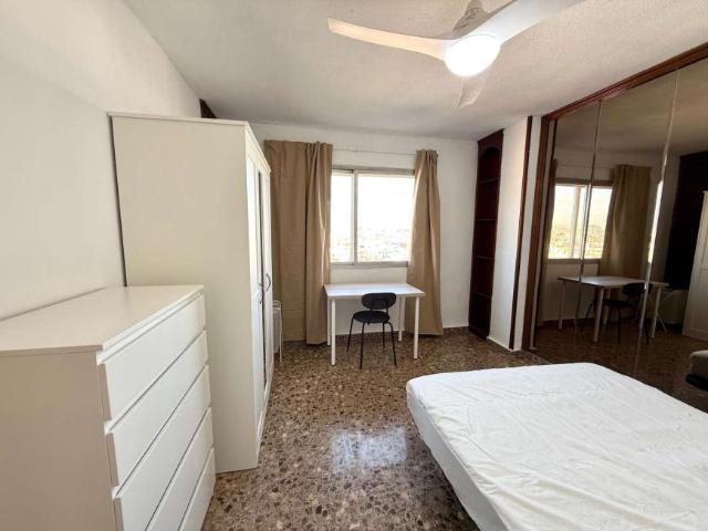 7 Dormitorio Shared Living/Roommate Valencia Valencia LS91548630