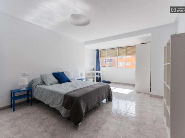 7 Dormitorio Shared Living/Roommate Valencia Valencia LS91328683