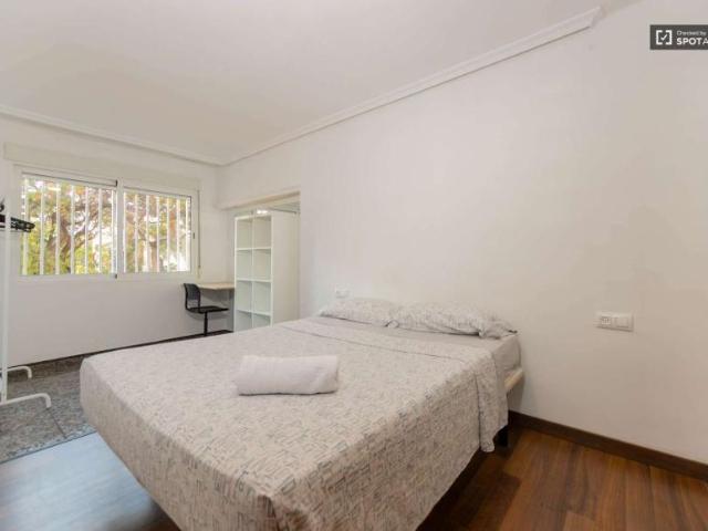 7 Dormitorio Shared Living/Roommate Valencia Valencia 103614907
