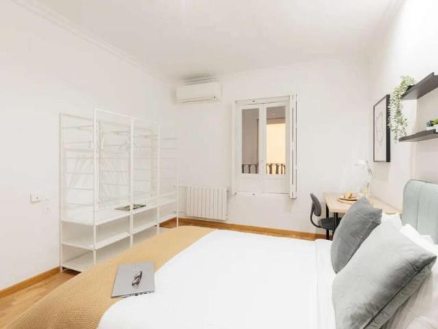 7 Dormitorio Shared Living/Roommate Valencia Valencia 98428109