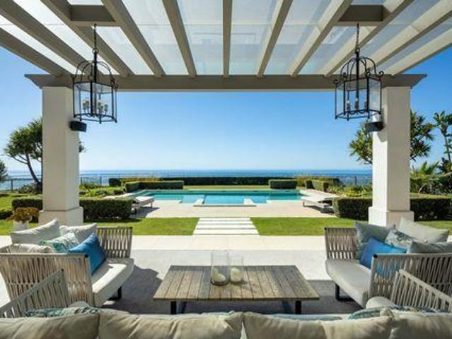 7 Dormitorio Villa Benahavis Malaga 94757074