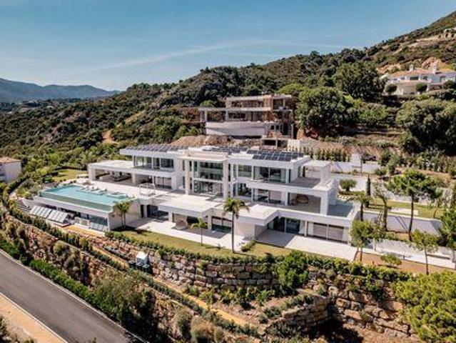 7 Dormitorio Villa Benahavís Andalucía 103660461