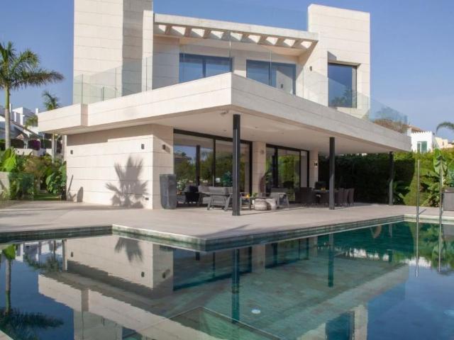 7 Dormitorio Villa Málaga Andalusia 95262547