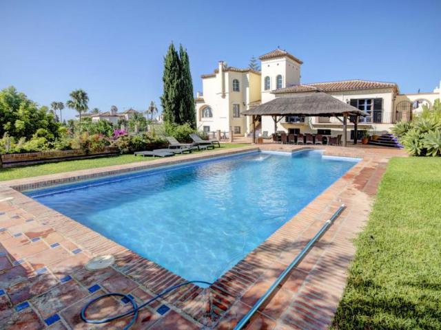 7 Dormitorio Villa Málaga Andalusia 102471605