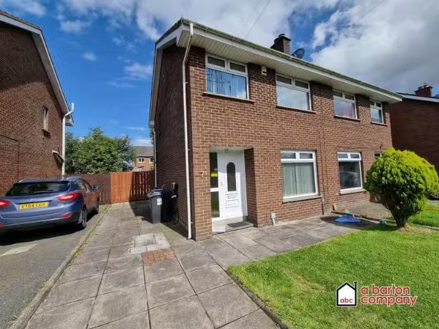 7 Dorchester Crescent
