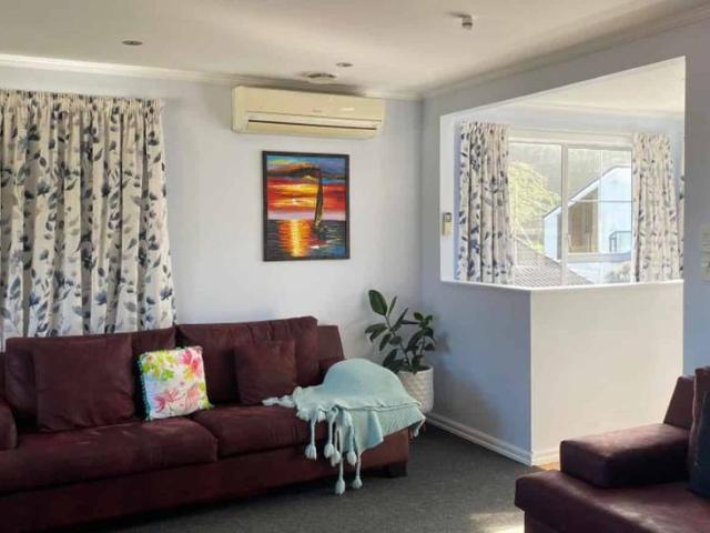 7 Frobisher Street, Island Bay