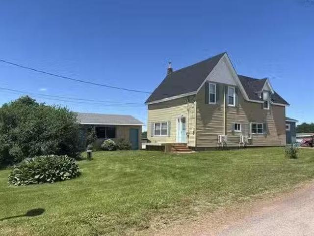 7 Grey Street, Joggins, NS, B4H 1A0 house for sale Listing.