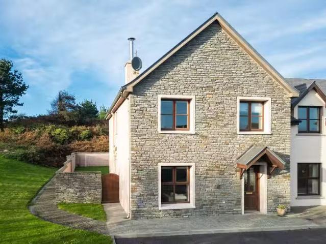 7 Harbour Court, Baltimore, Co. Cork, P81DP20 is for sale