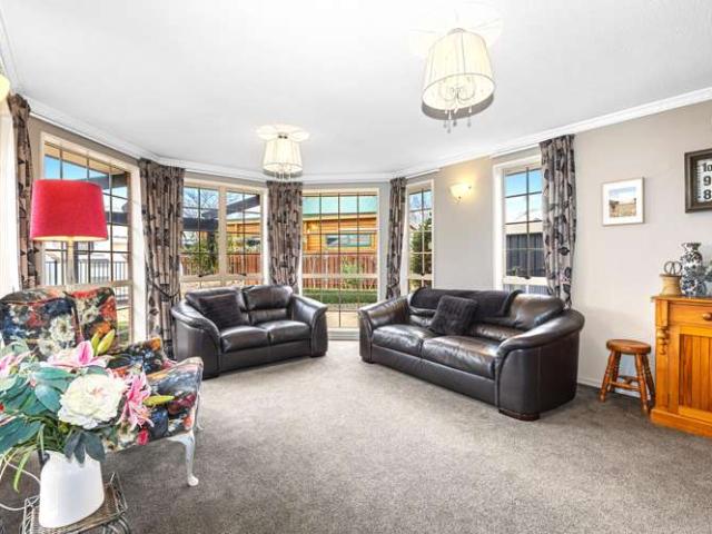 7 Hemingford Place, Halswell, Christchurch City