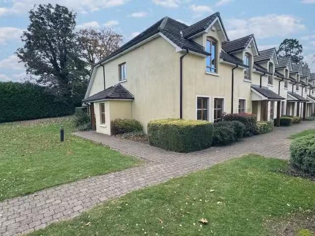 7 Heyward Mews, Roganstown, Sandyhill, K67VY15 is for sale
