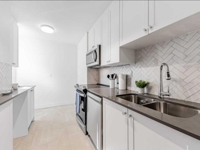 7 Jackes Avenue 2 Bedroom Apartment for Rent at 7 Jackes Ave, Toronto, ON M4T 1E3 Summerhill