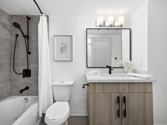 7 Jackes Avenue 2 Bedroom Apartment for Rent at 7 Jackes Ave, Toronto, ON M4T 1E3 Summerhill
