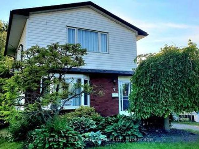 7 James Street, Kawartha Lakes Lindsay, ON, K9V 3B3 house for sale | Listing ID X13236 | Royal LePage