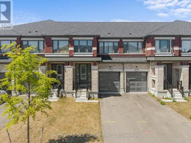 7 Keenan Street, Kawartha Lakes Lindsay, ON, K9V 6C2 house for sale | Listing ID X13607 | Royal LePage