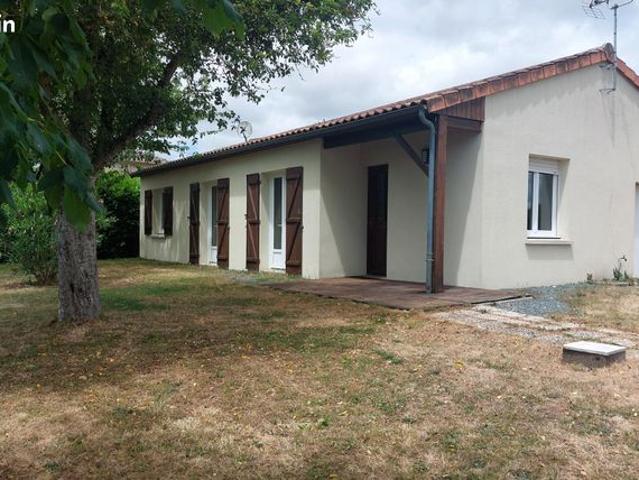 7 km de Niort. Pavillon