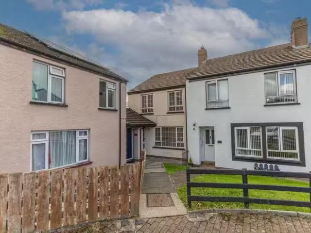 7 Lassara Heights