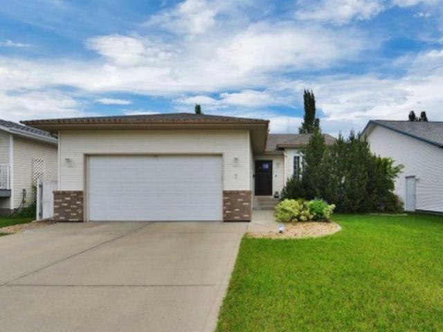 7 Logan Close, Red Deer, AB, T4R 2N6 house for sale | Listing ID A2323 | Royal LePage