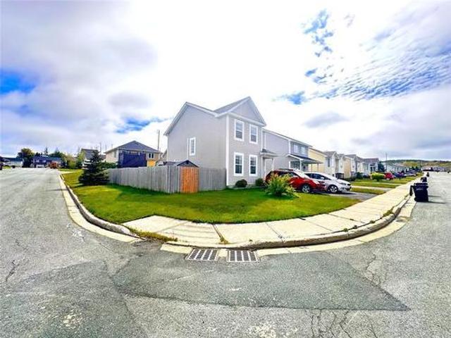 7 Long Beach Street, St. John'S, NL, A1G 1X1 house for sale | Listing ID 1299 | Royal LePage