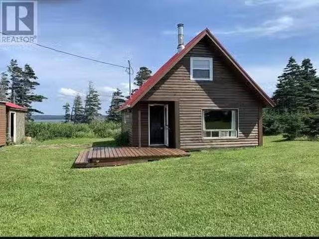 7 Long Point Double Brook Road, St Anthony, NL, A0K 4S0 recr.