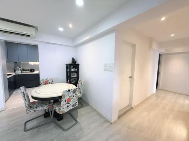 7 Lorong 7 Toa Payoh HDB Apartment For Sale, $940,000, 3 Bed 2 Bath 1,292 sqft $728.00 psf