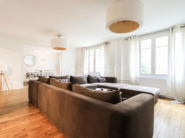 7 pièces meublé Avenue Sainte Foy 92200 Neuilly sur Seine